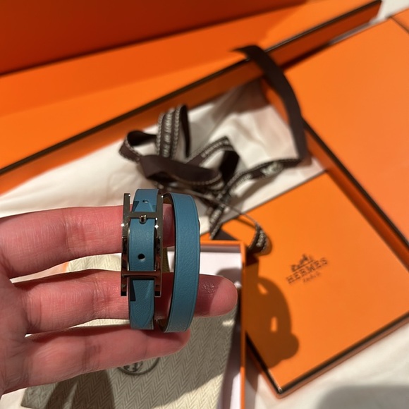 BNIB Authentic Hermes Behapi Double Tour Bracelet Blue Jean/Biscuit Palladium HW - Picture 3 of 9